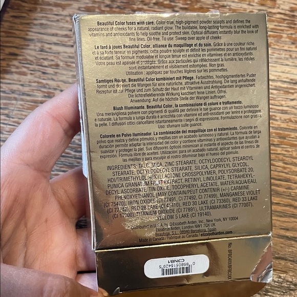 Elizabeth Arden Beautiful Color Blush in Soft Pink - Picture 2 of 6